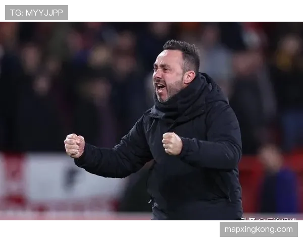 克洛普如何通过强化高位逼抢压制对手后防线？