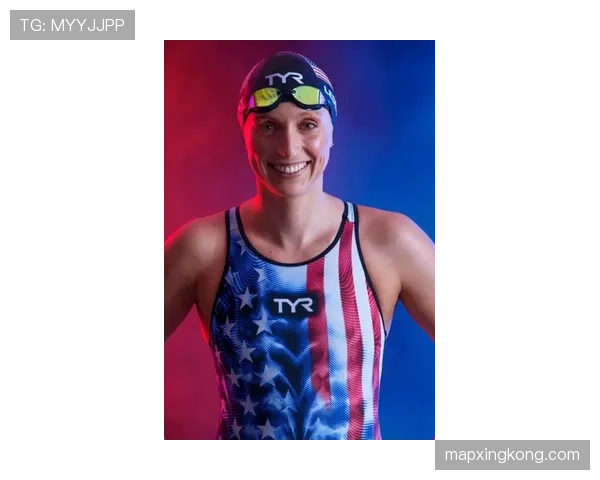 凯蒂·莱德基凌晨四点泡在泳池，这自律谁顶得住啊