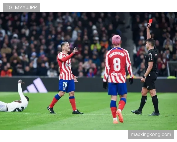 库尔图瓦马竞三年封神之路：解析其如何成长为西甲冠军主力门将